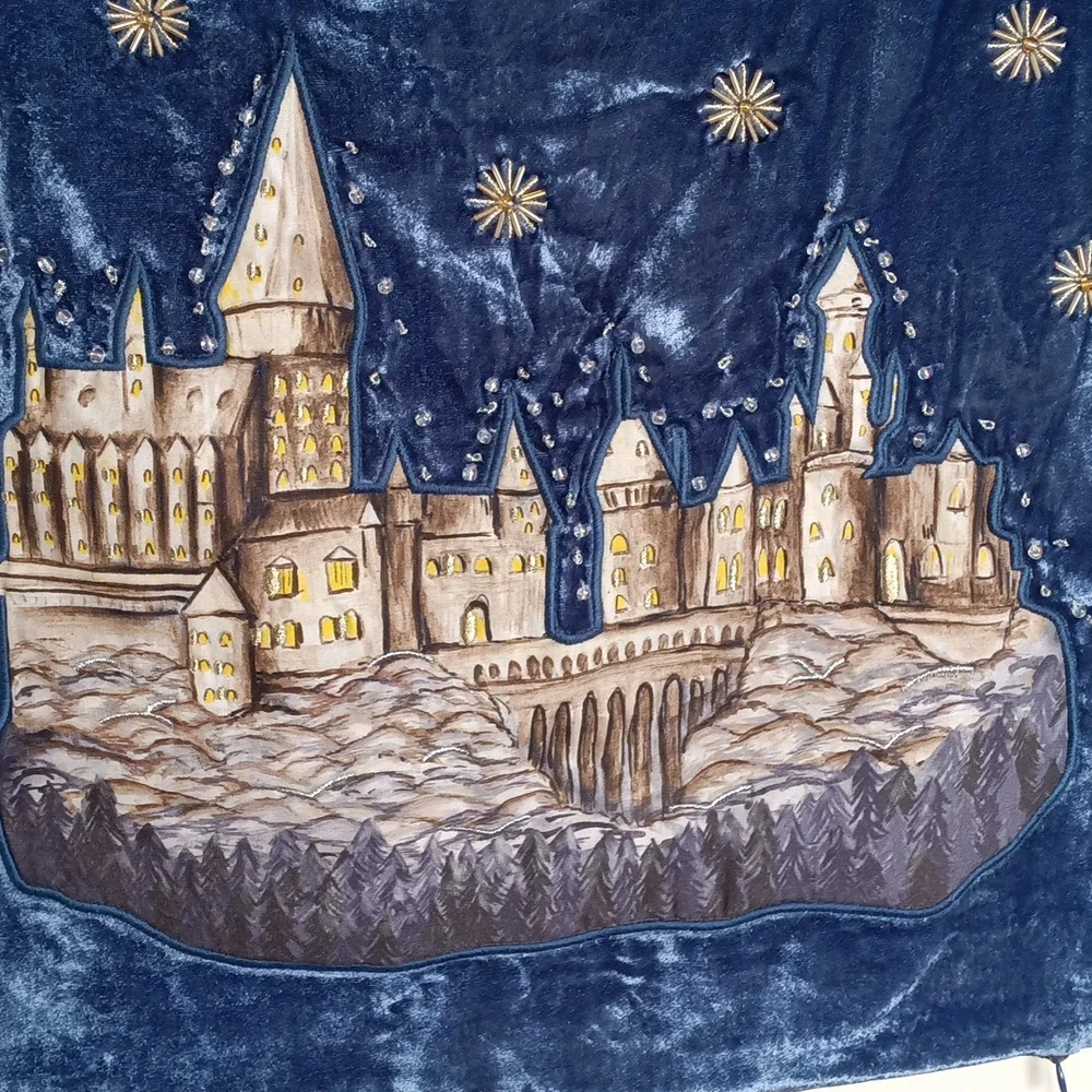 NWT Pottery Barn x Harry Potter Hogwart Castle Pillow Cover Blue Velvet 18